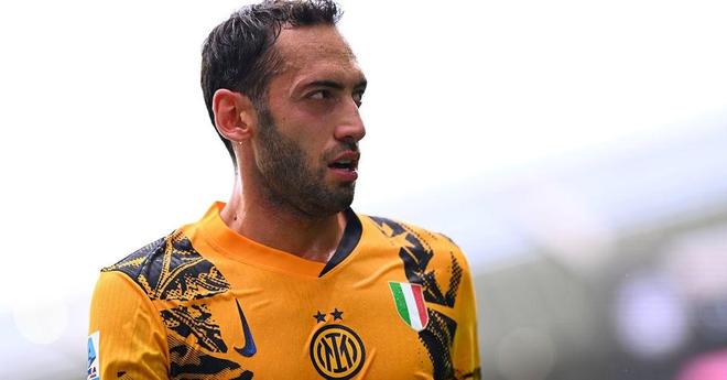 对手围绕其 对手围绕其